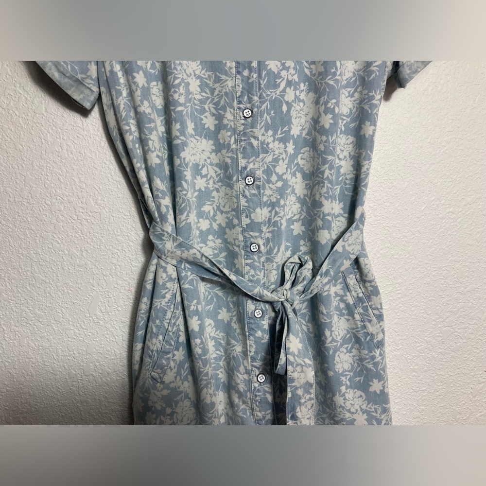 Velvet Heart floral light wash denim chambray shirt dress drop waist belt ruffle - Picture 5 of 10